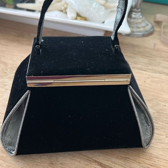 Vintage Toledano 80s large clutch purse. Floral. - Picture 9 of 9